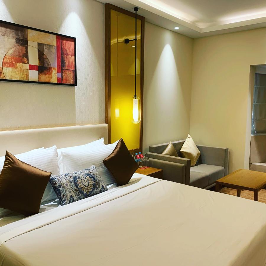 Mourya Lords Inn Kurnool Exterior foto